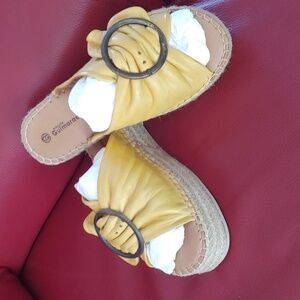 PLATFORM OPEN TOE SLIDES